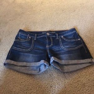 Maurice’s denim shorts